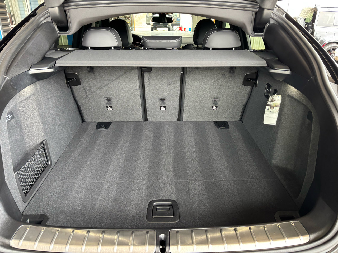 Used 2025 BMW X4 M40i w/ Premium Package image 27