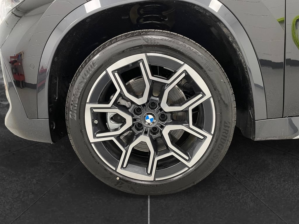 New 2026 BMW X1 xDrive28i w/ Technology Package AWD/4WD image 12