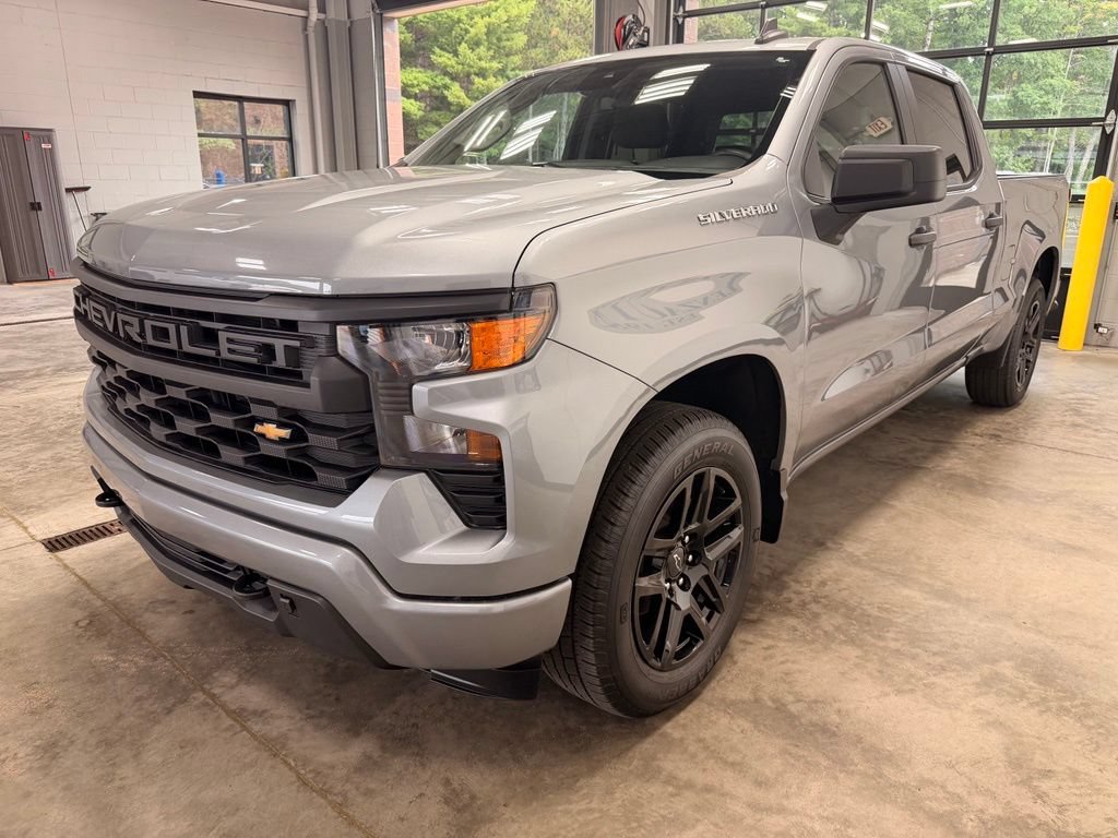 Used 2024 Chevrolet Silverado 1500 Custom AWD/4WD image 5