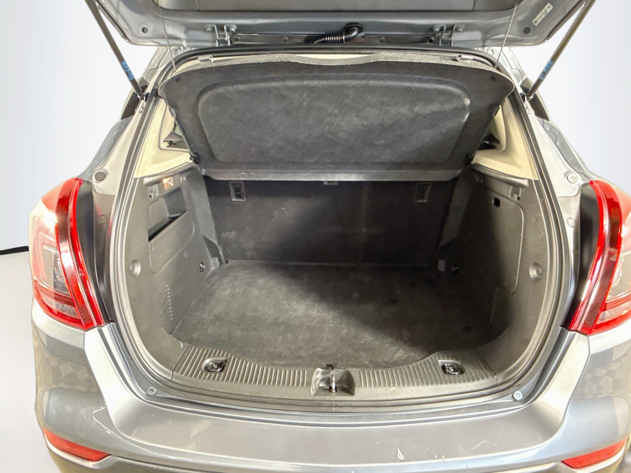 Used 2019 Buick Encore Preferred w/ Safety Package FWD image 35
