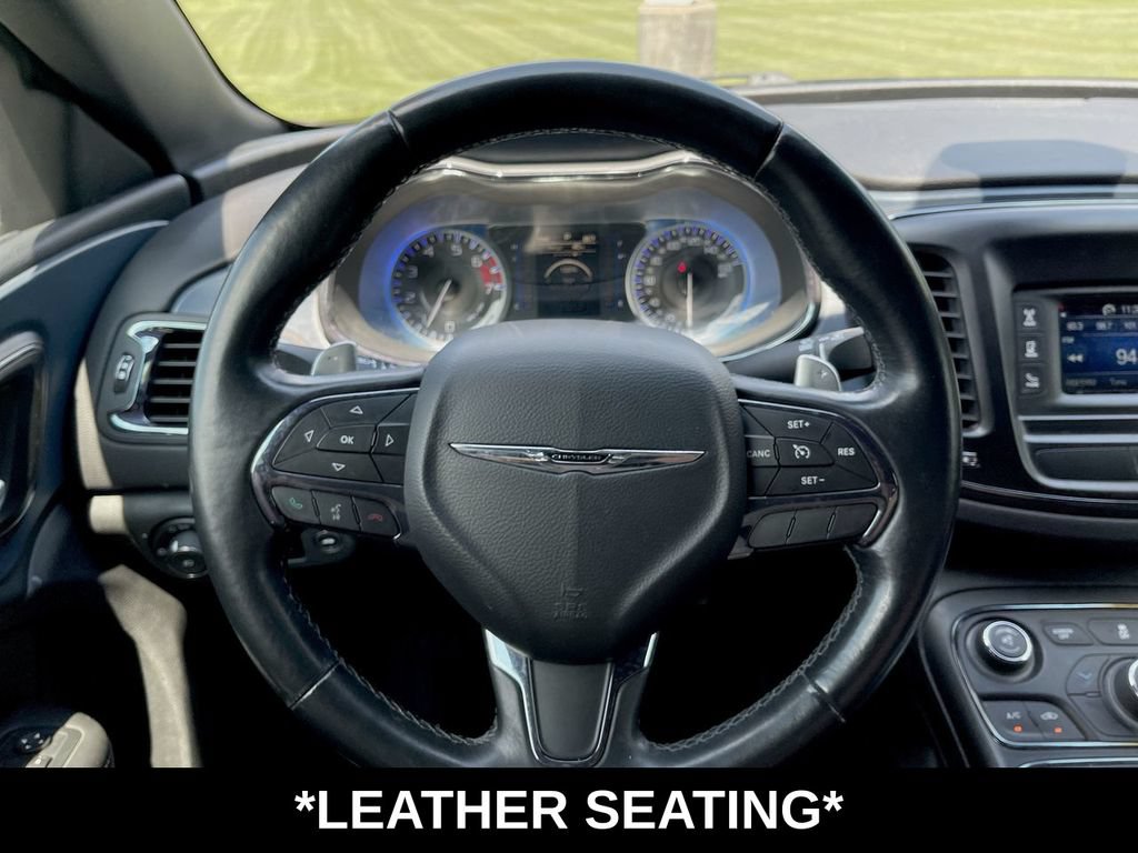 Used 2016 Chrysler 200 S AWD/4WD image 4
