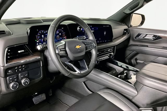 Used 2025 Chevrolet Tahoe LT AWD/4WD image 16