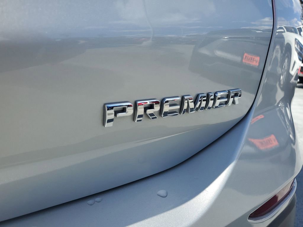 Used 2022 Chevrolet Equinox Premier image 8