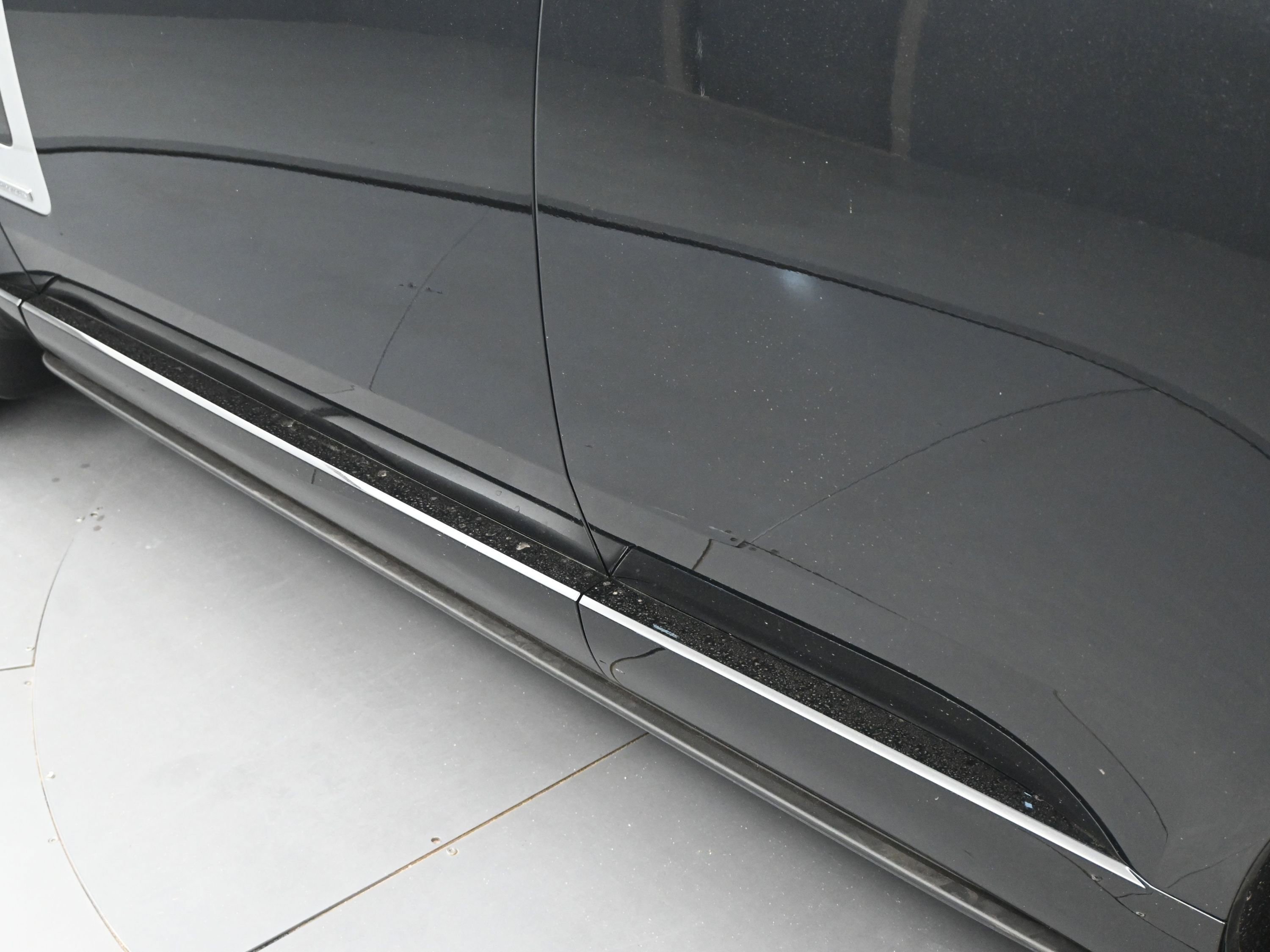New 2025 Land Rover Range Rover Autobiography image 9