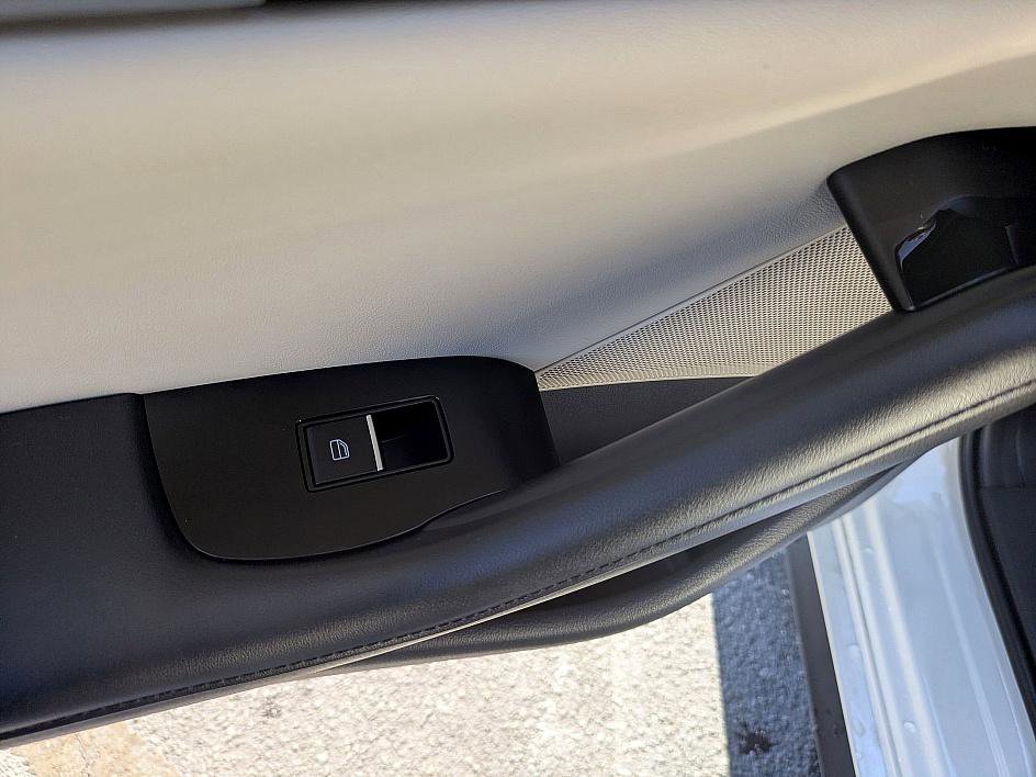 New 2026 MAZDA MAZDA3 2.5 S Sedan w/ Preferred Pkg image 23