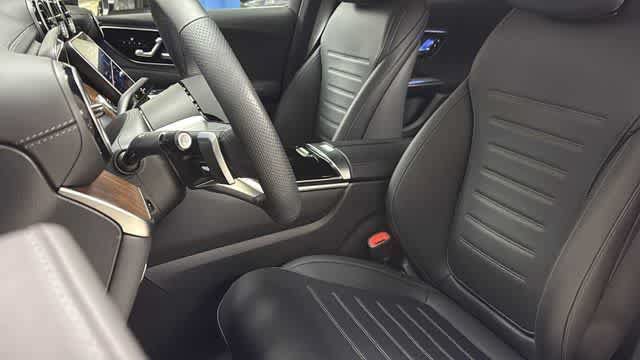 Certified 2026 Mercedes-Benz GLC 300 4MATIC image 26