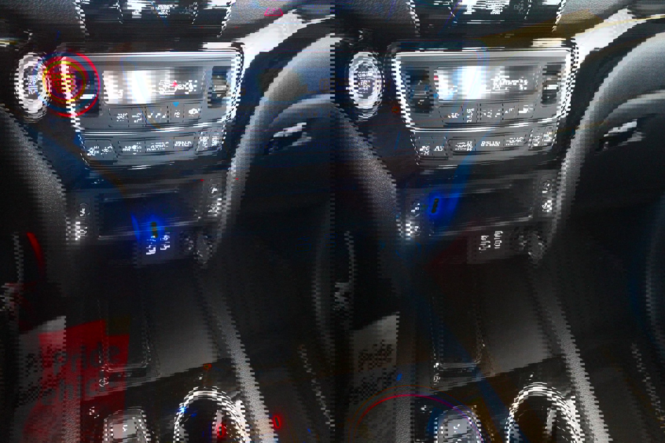 Used 2025 Honda Ridgeline Black Edition image 12