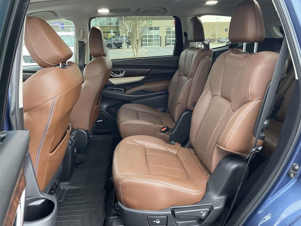 Used 2019 Subaru Ascent Touring w/ Popular Package #2A image 4