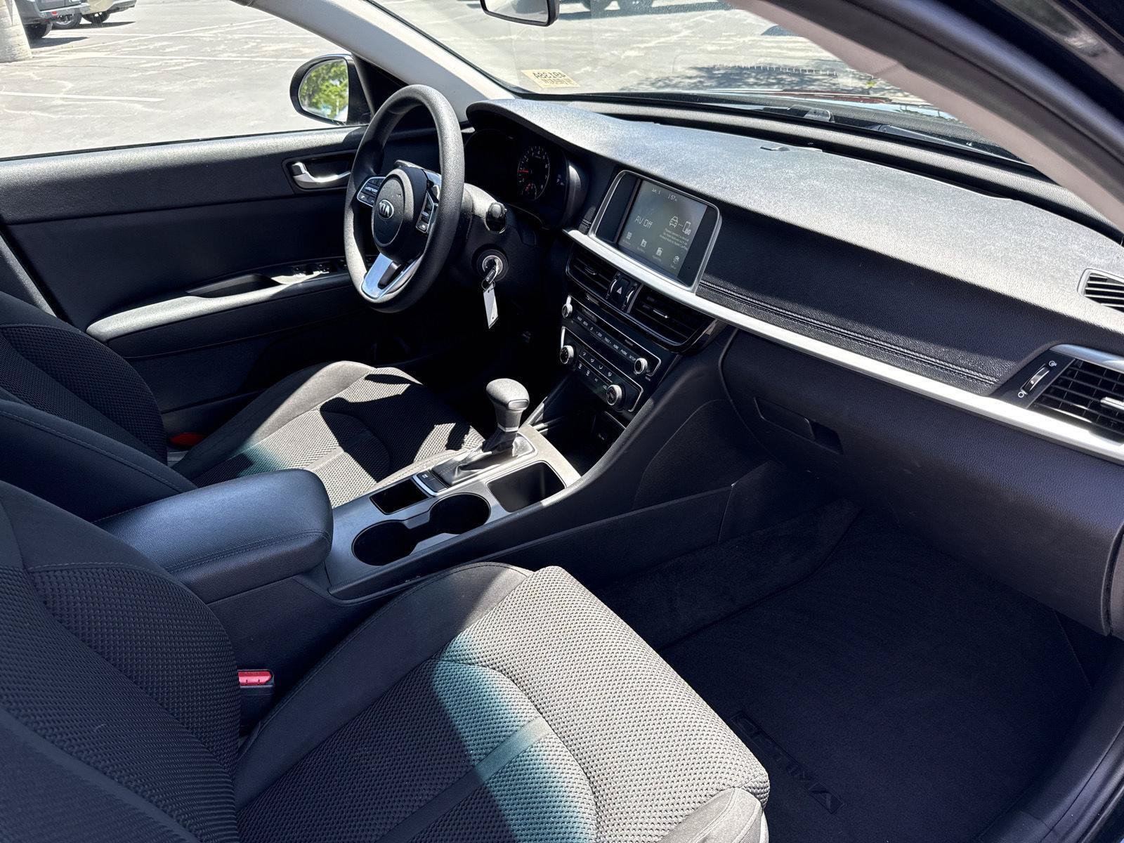 Used 2019 Kia Optima LX FWD image 30