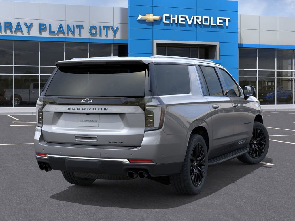 New 2025 Chevrolet Suburban Premier image 4