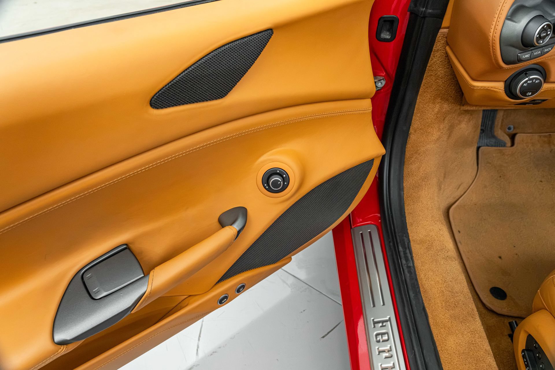 Certified 2017 Ferrari 488 Spider RWD image 35