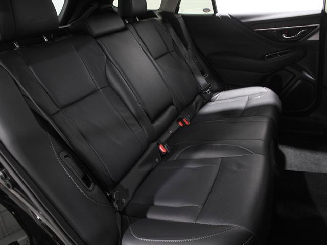 Used 2023 Subaru Outback Limited image 17
