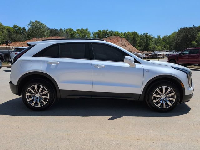 Used 2022 Cadillac XT4 Sport w/ Safety Alert Package AWD/4WD image 3