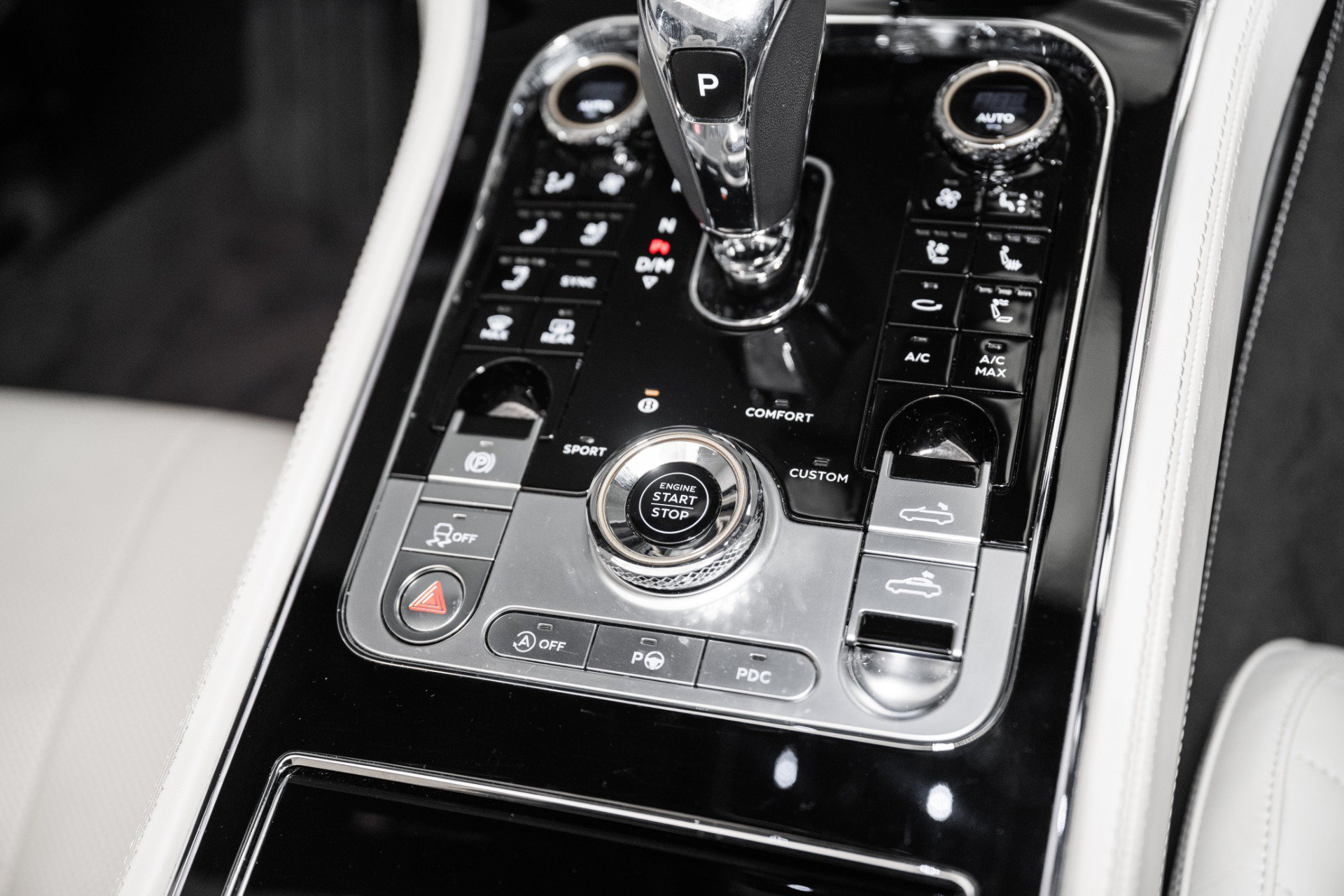 Certified 2020 Bentley Continental GT V8 AWD/4WD image 38