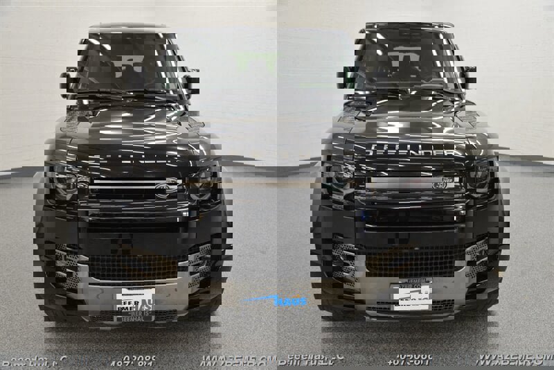 Used 2023 Land Rover Defender 130 X image 5