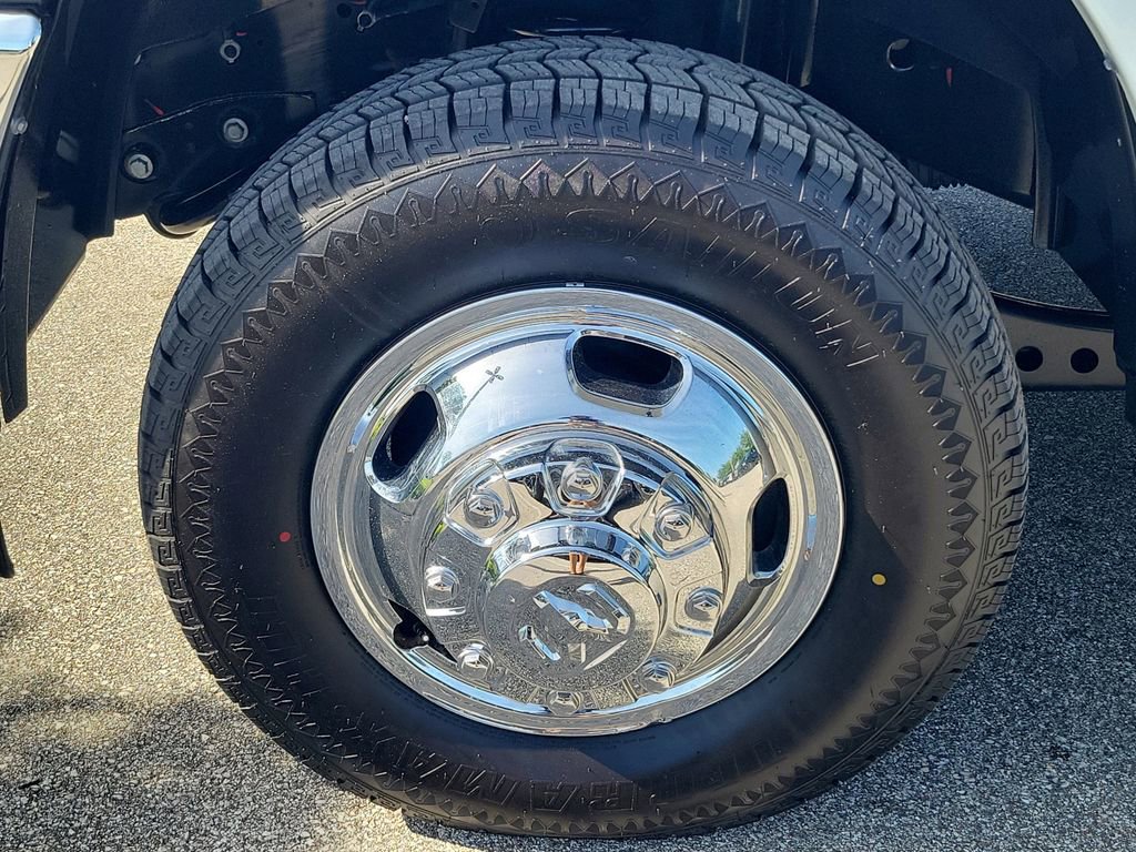 Used 2024 RAM 3500 Big Horn image 12