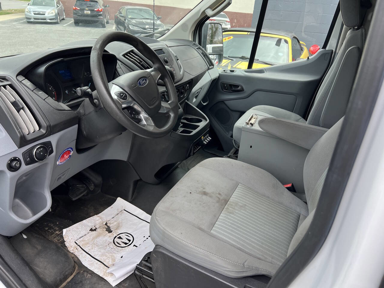 Used 2018 Ford Transit 150 148 Low Roof RWD image 7