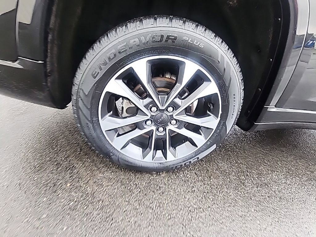 Used 2021 Jeep Grand Cherokee L Overland w/ Luxury Tech Group IV image 11