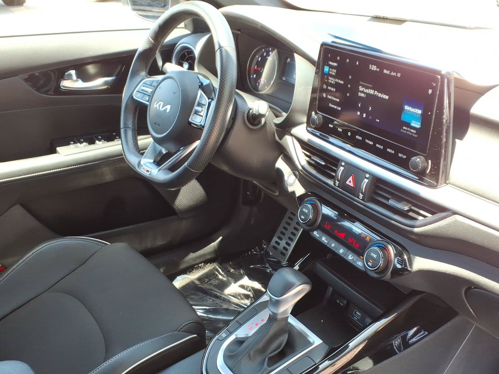 Used 2024 Kia Forte GT-Line FWD image 10