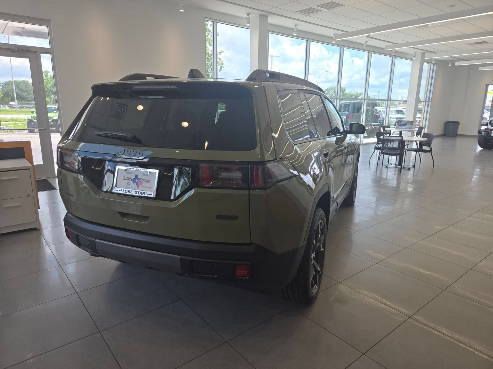 New 2026 Jeep Cherokee Overland AWD/4WD image 5