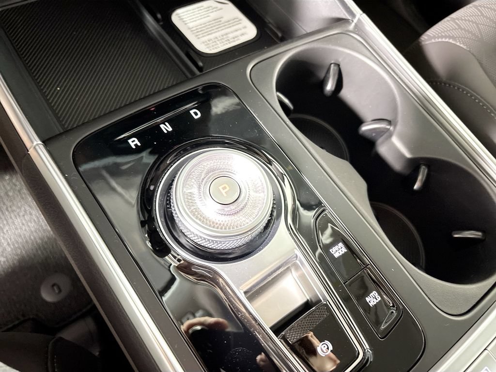 New 2026 Kia Carnival EX FWD image 18