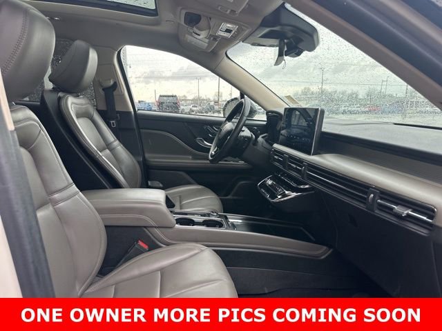 Used 2023 Lincoln Corsair Standard w/ Equipment Group 101A image 7