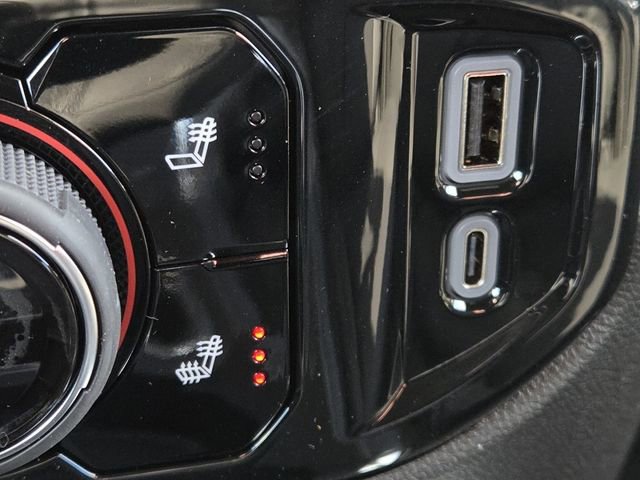 New 2026 Chevrolet Silverado 2500 LT w/ All Star Edition image 8