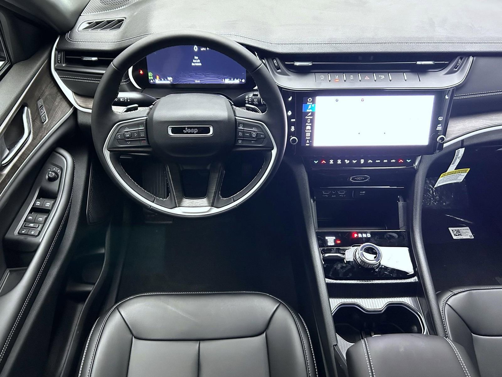 New 2026 Jeep Grand Cherokee Limited AWD/4WD image 12