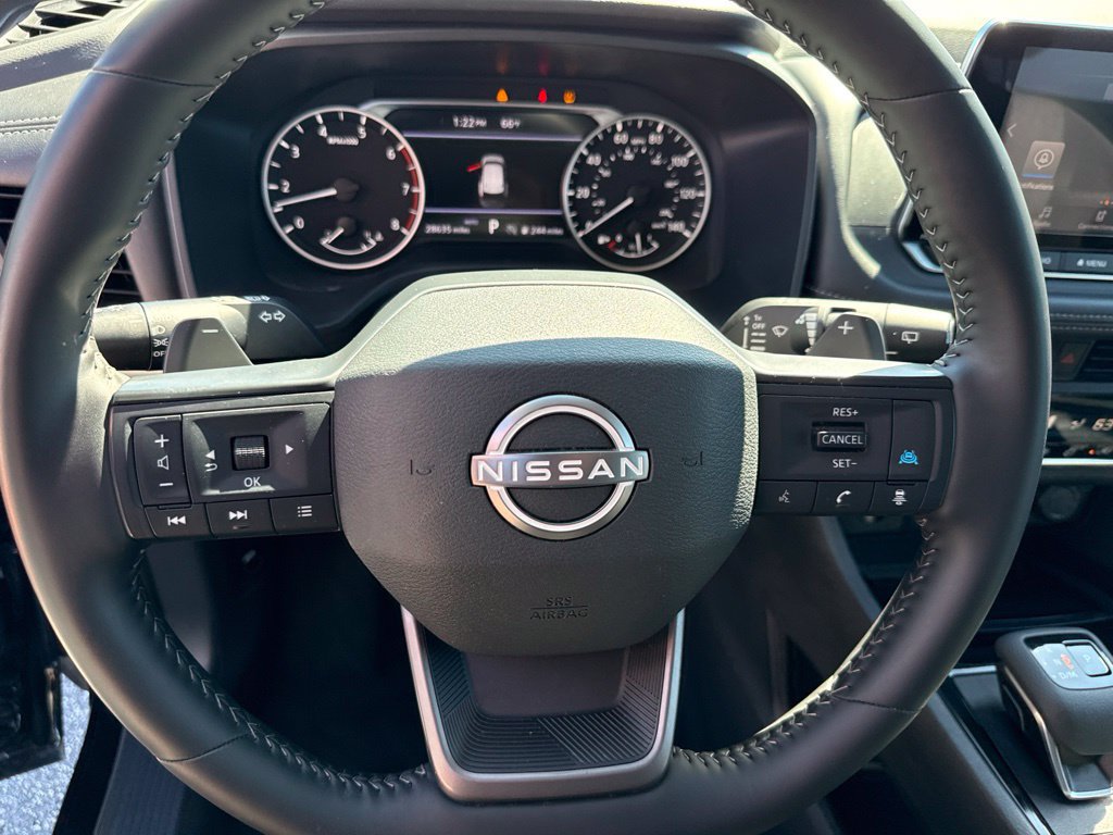 Certified 2026 Nissan Rogue SV AWD/4WD image 7