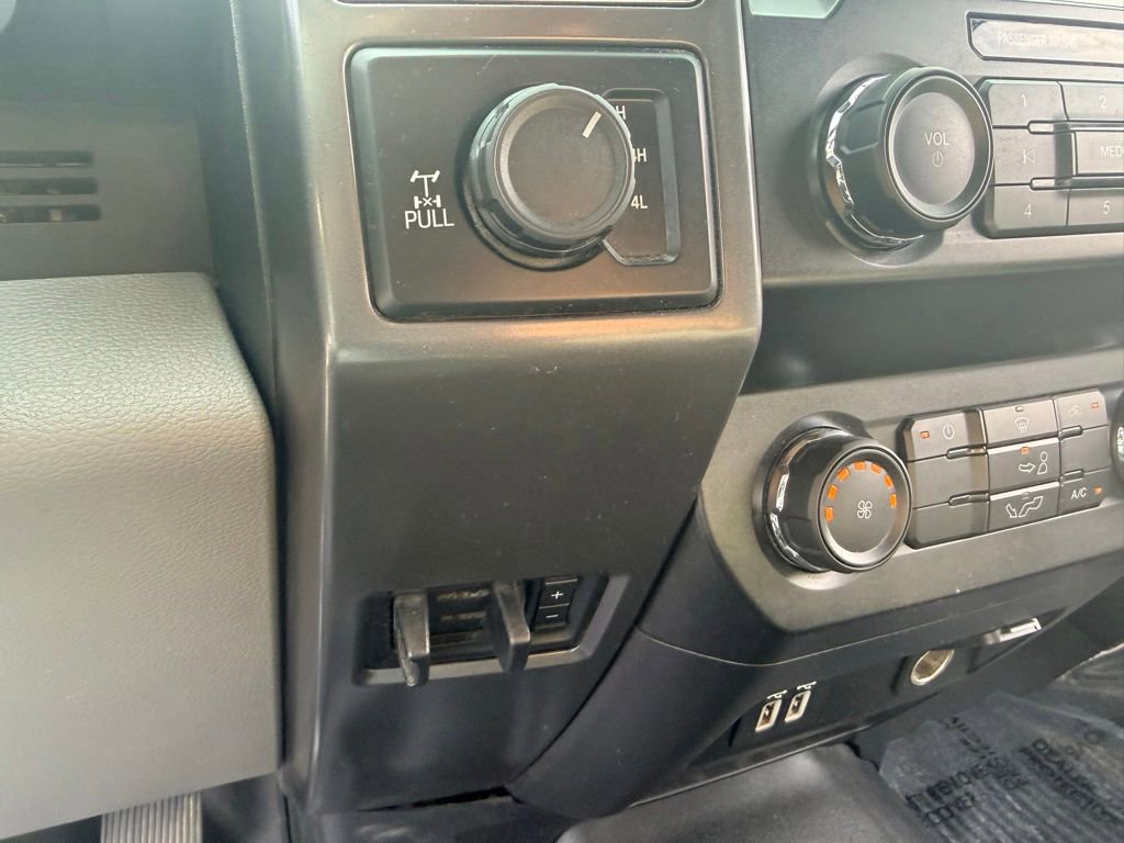 Used 2019 Ford F150 XLT AWD/4WD image 25