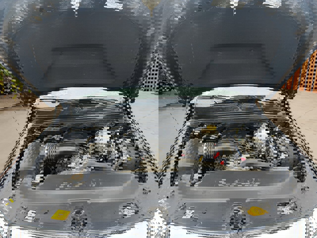 Used 2022 RAM 1500 Limited w/ Body-Colour Bumper Group image 18