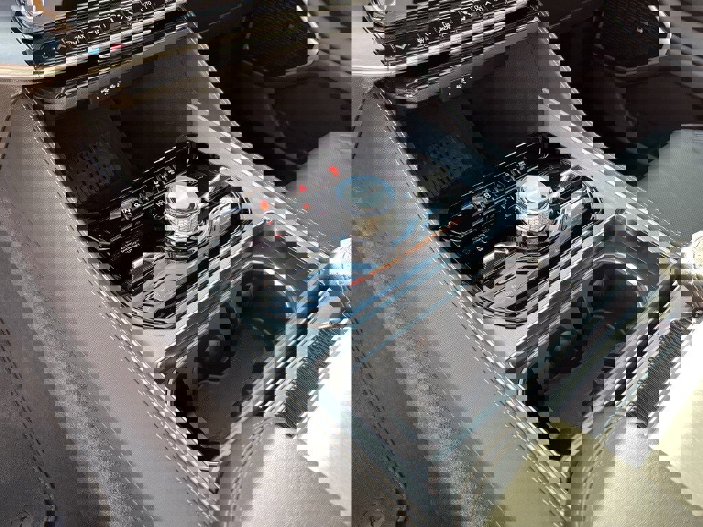 New 2026 Jeep Grand Wagoneer L Limited image 13