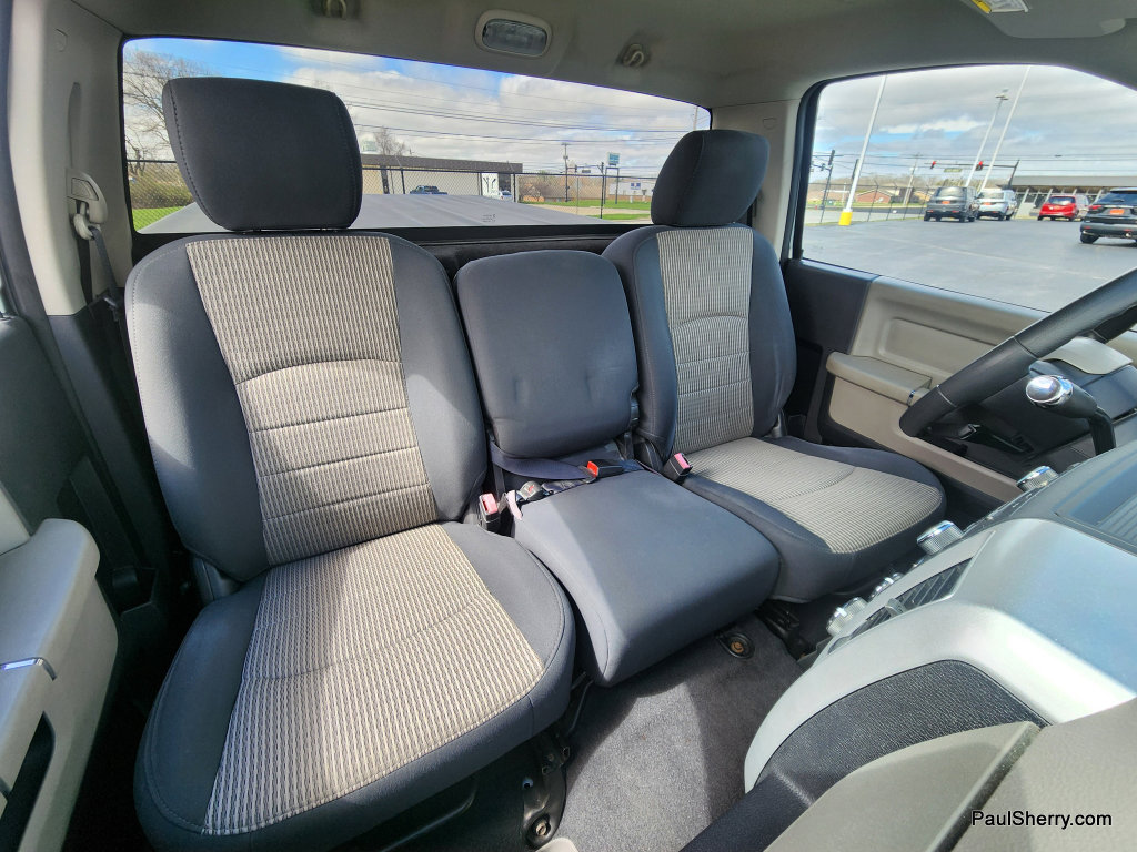 Used 2011 RAM 1500 Classic SLT AWD/4WD image 3