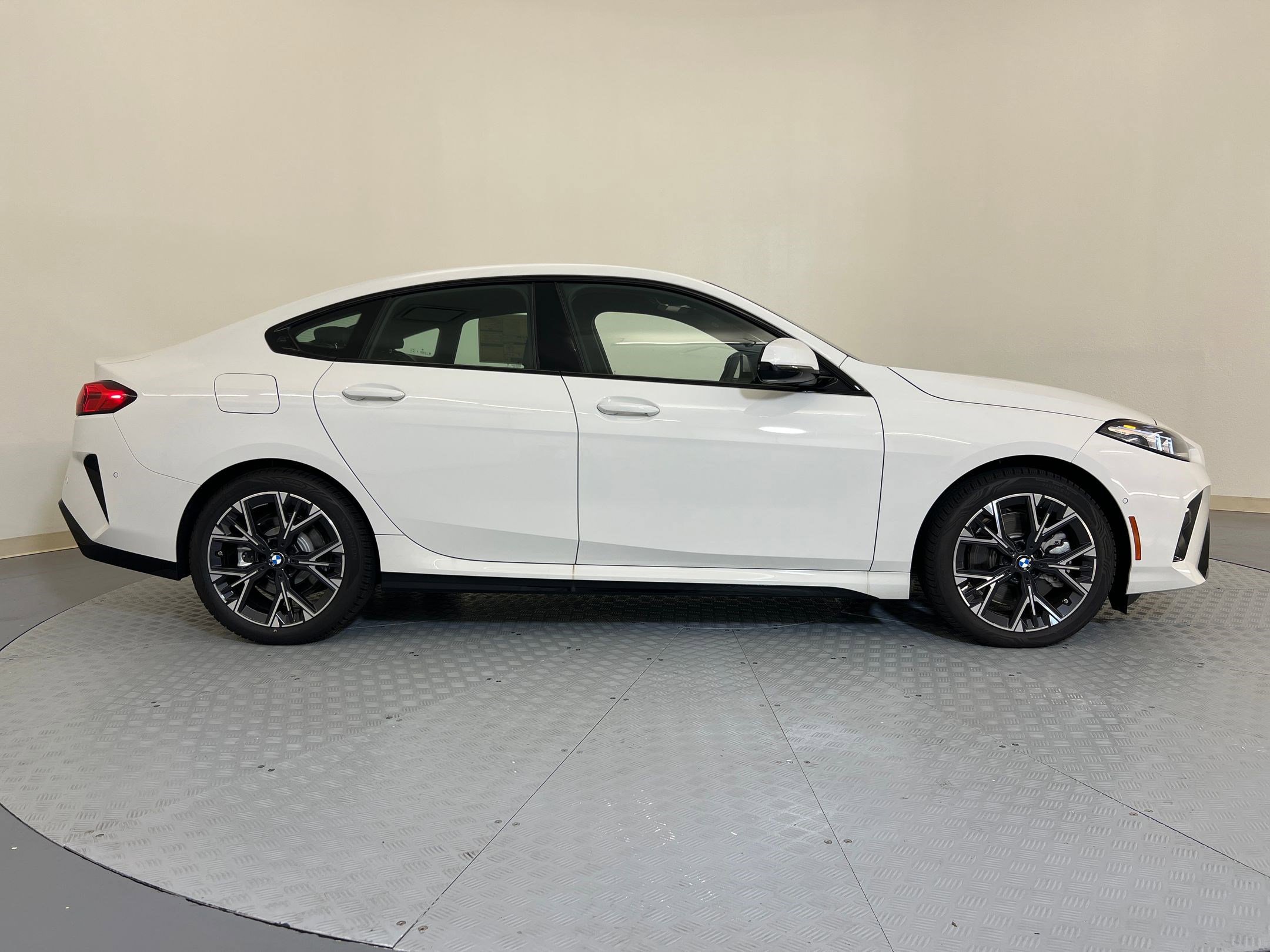 Used 2025 BMW 228i xDrive image 8