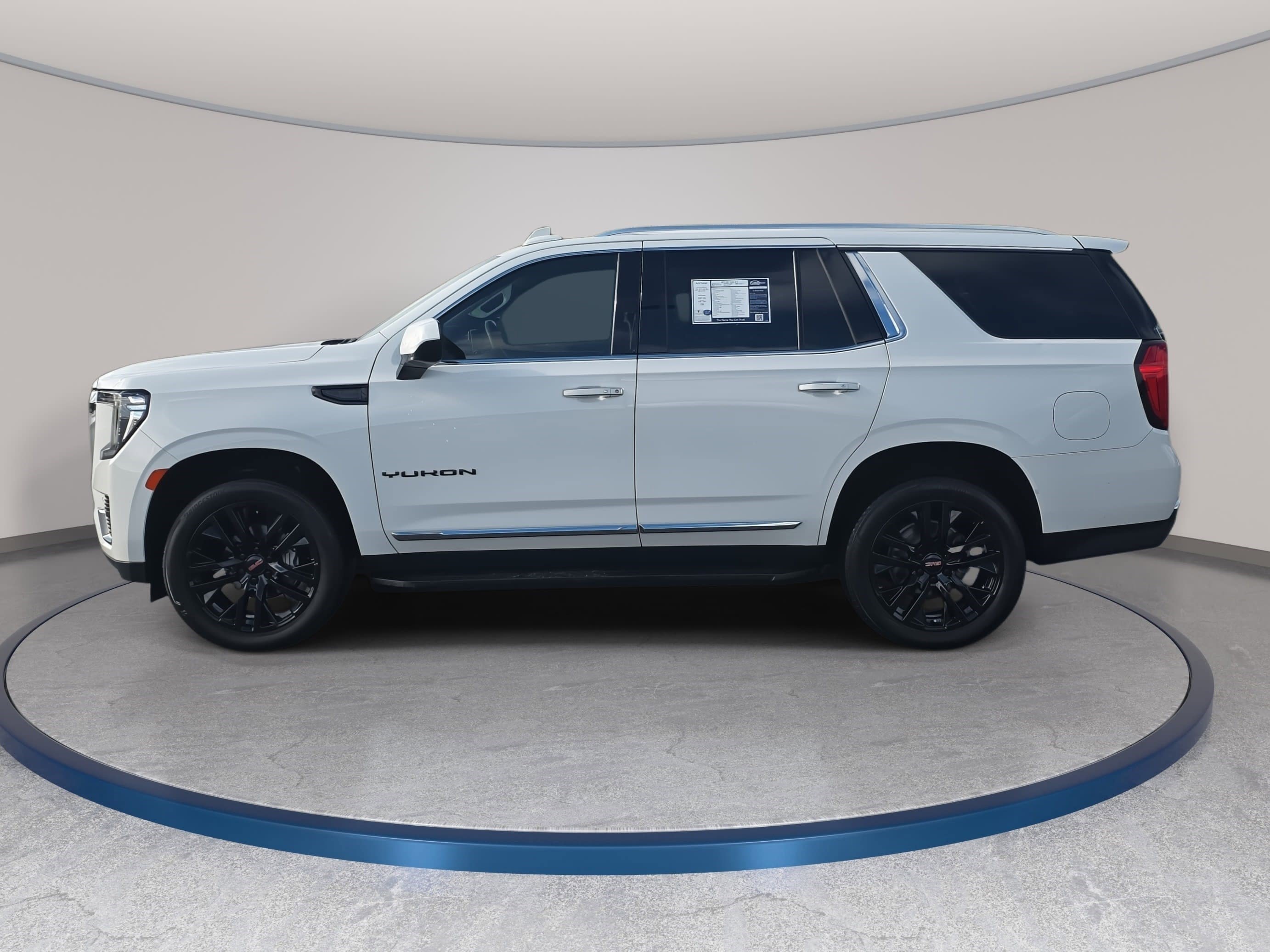 Used 2023 GMC Yukon SLT image 7