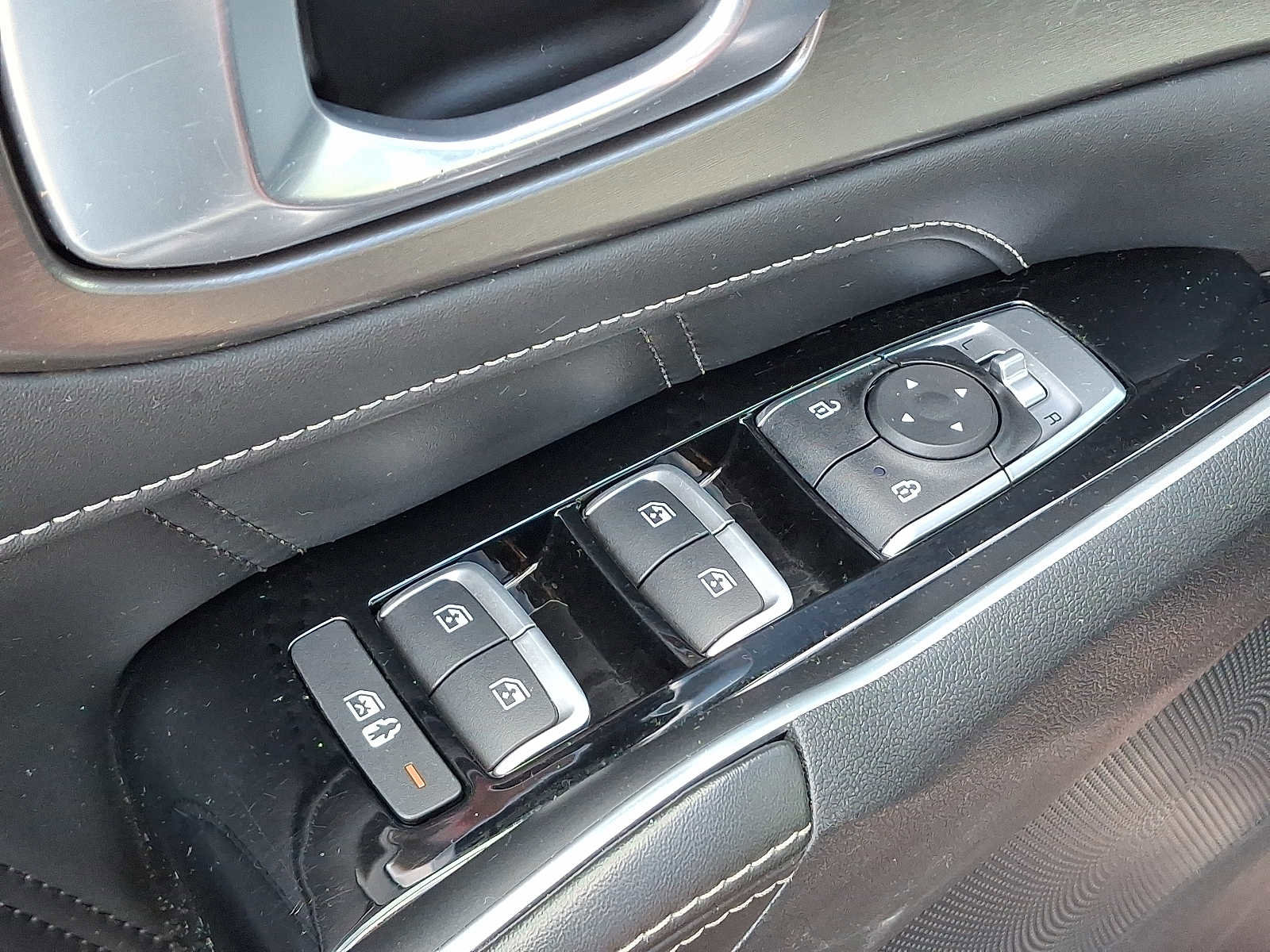 Used 2022 Kia Sorento SX image 15