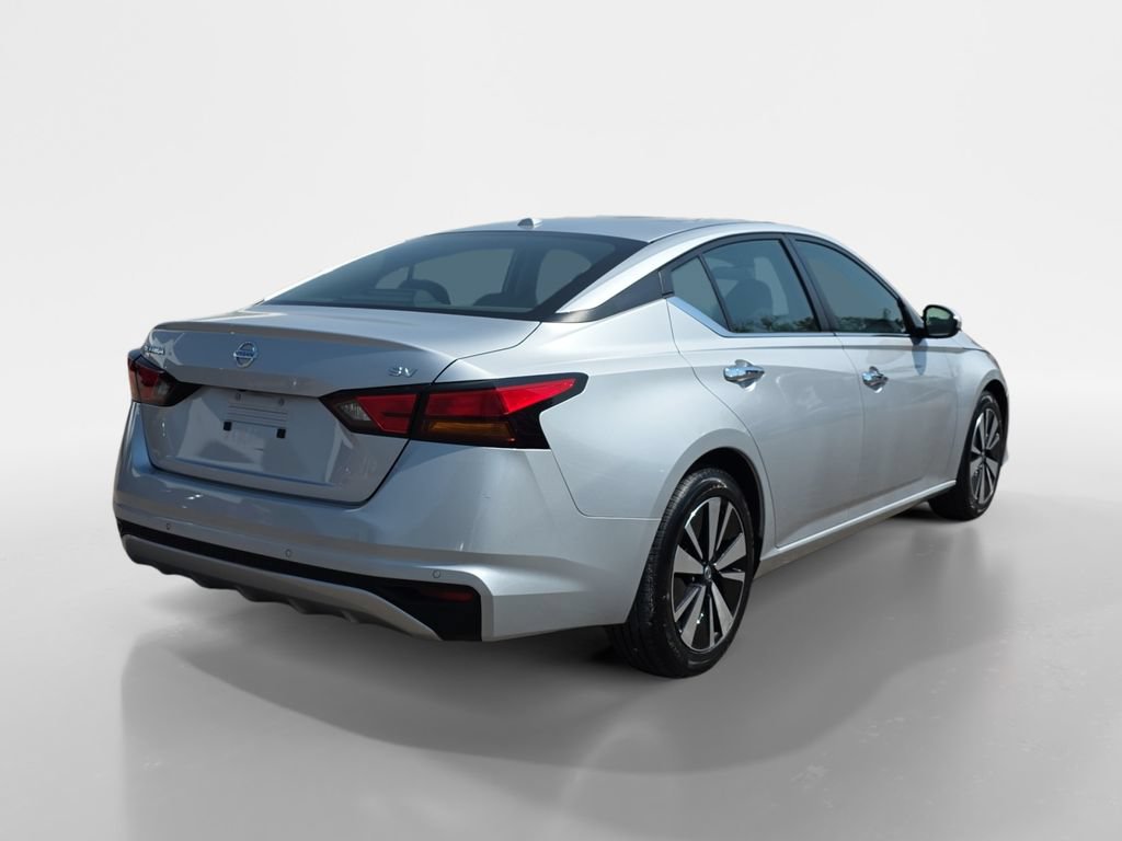 Used 2022 Nissan Altima 2.5 SV FWD image 5