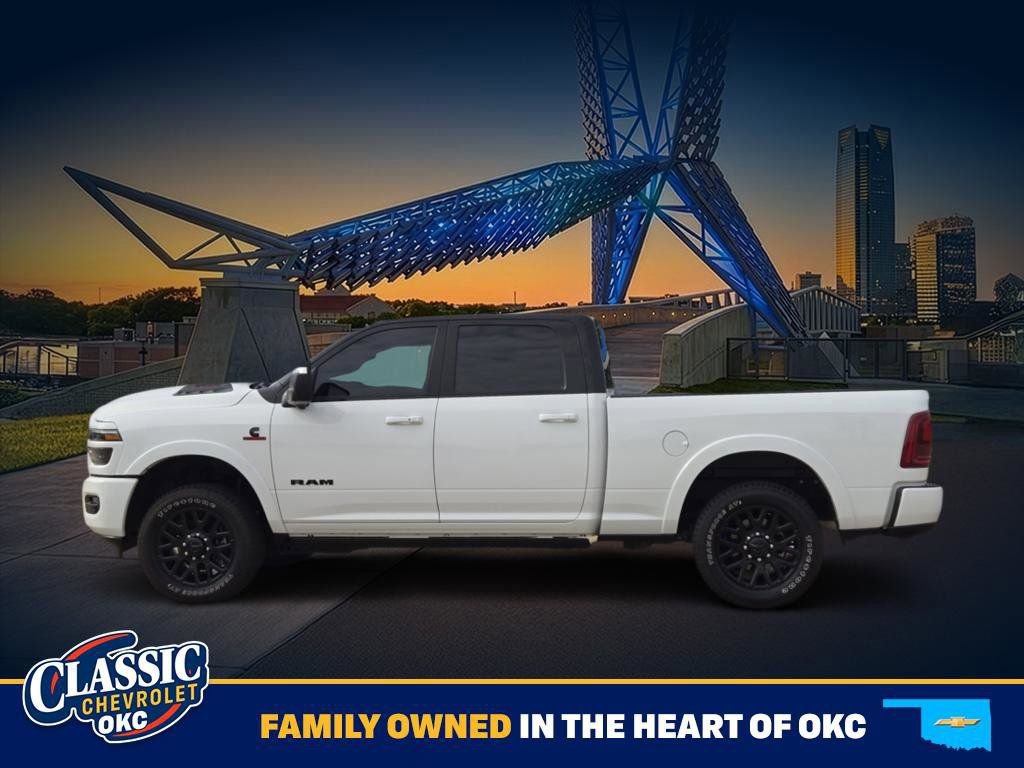Used 2025 RAM 2500 Limited AWD/4WD image 4