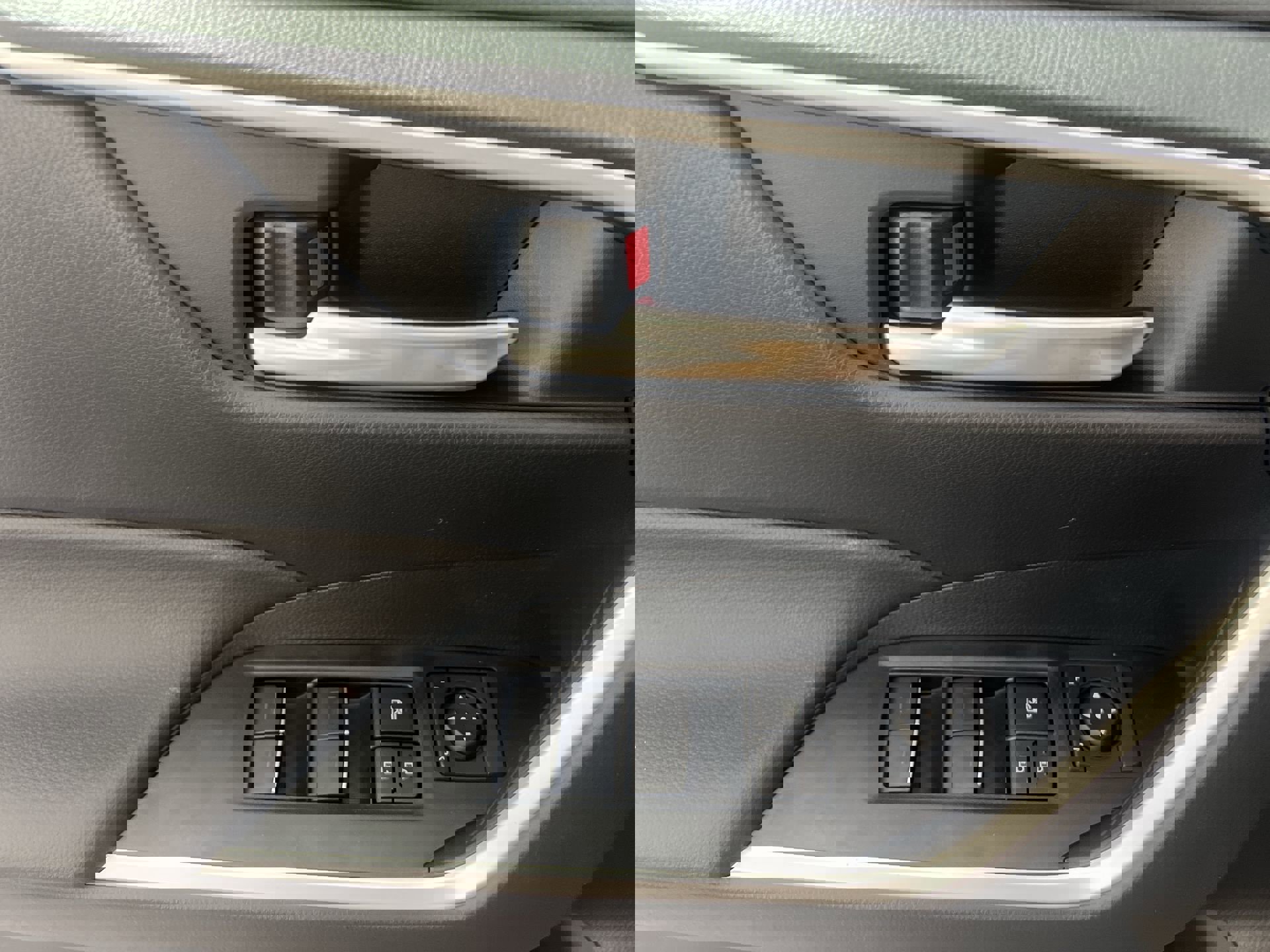 New 2024 Toyota RAV4 XLE image 16