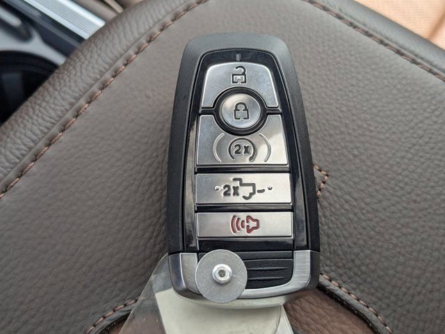 New 2026 Ford F350 King Ranch w/ Chrome Package image 31