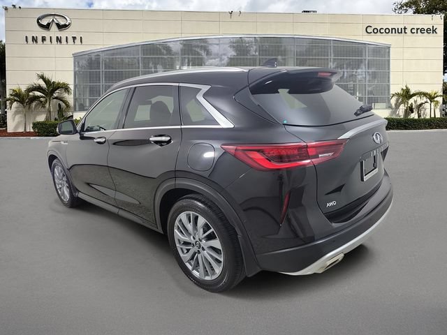Certified 2025 INFINITI QX50 Luxe AWD/4WD image 3