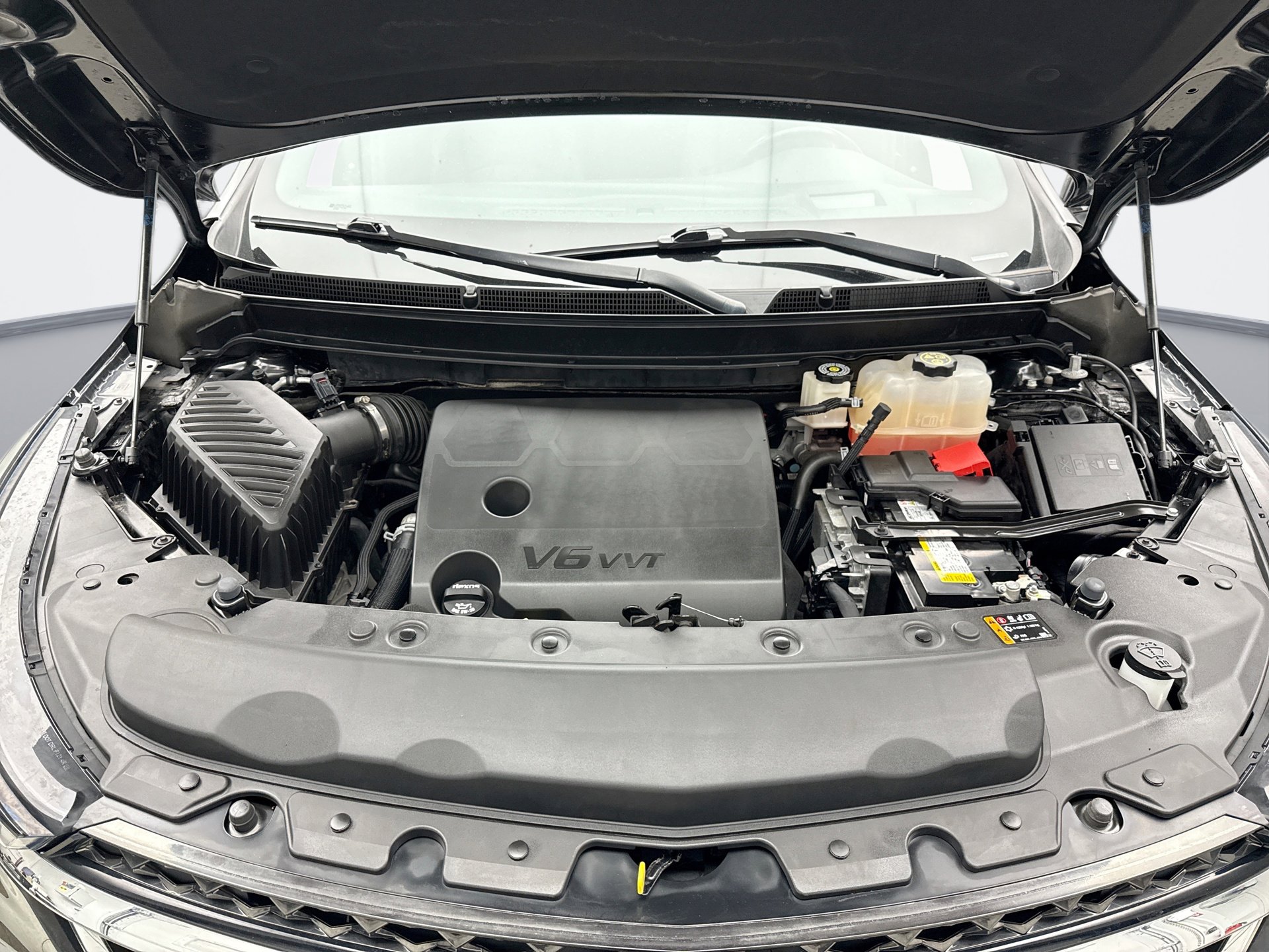 Used 2022 Buick Enclave Avenir w/ Avenir Technology Package image 30