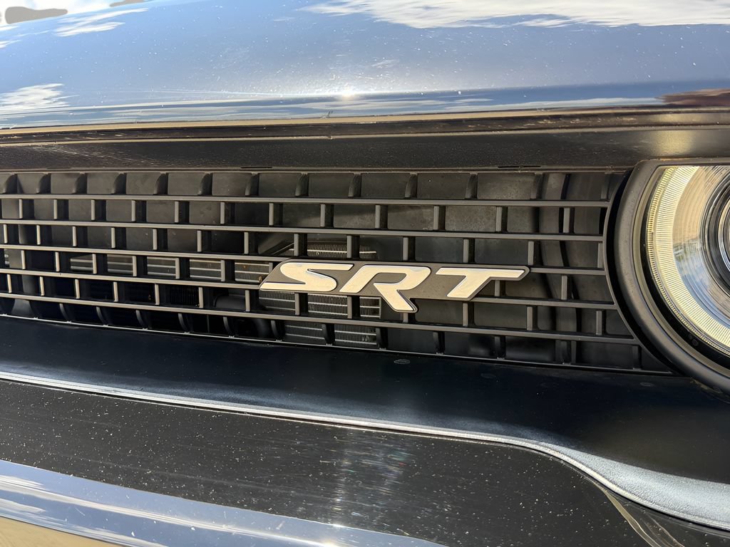 Used 2016 Dodge Challenger SRT Hellcat RWD image 28