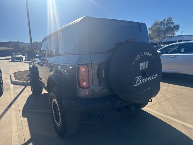 Used 2023 Ford Bronco Badlands image 5