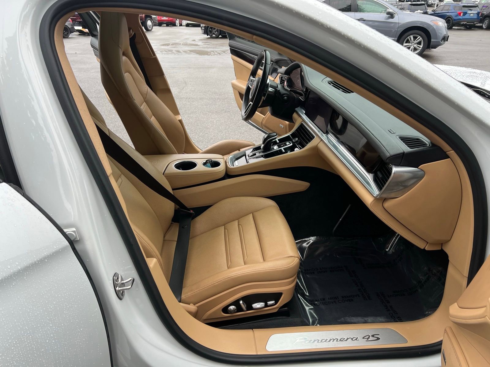 Used 2018 Porsche Panamera 4S image 33