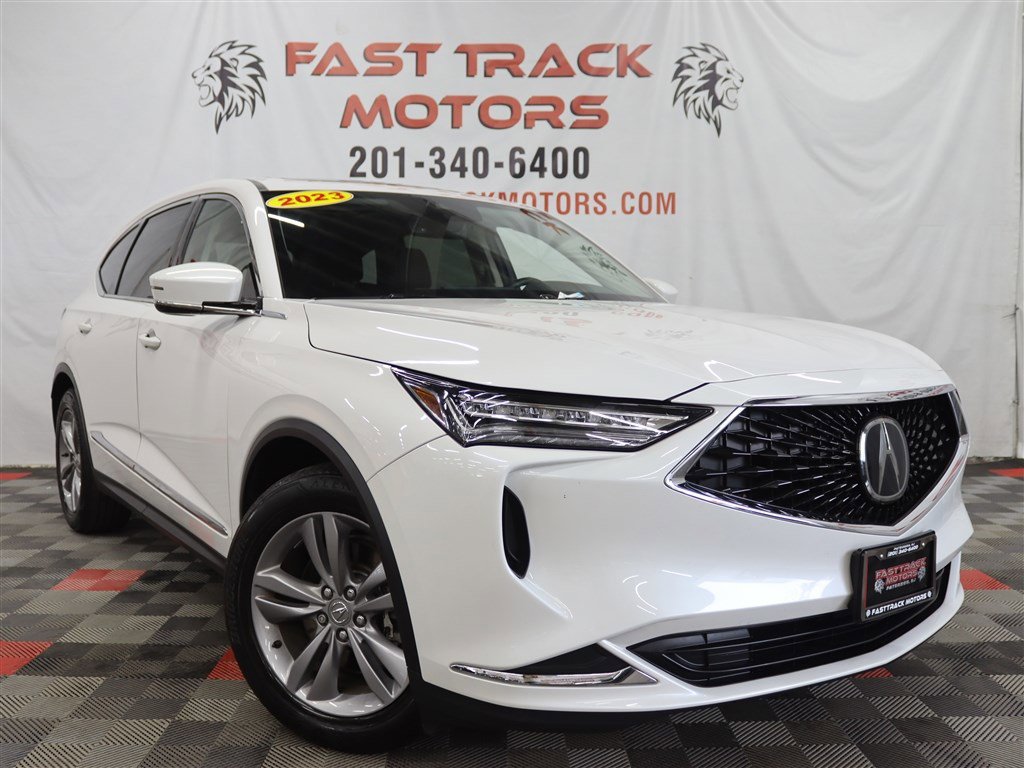 Used 2023 Acura MDX SH-AWD image 3