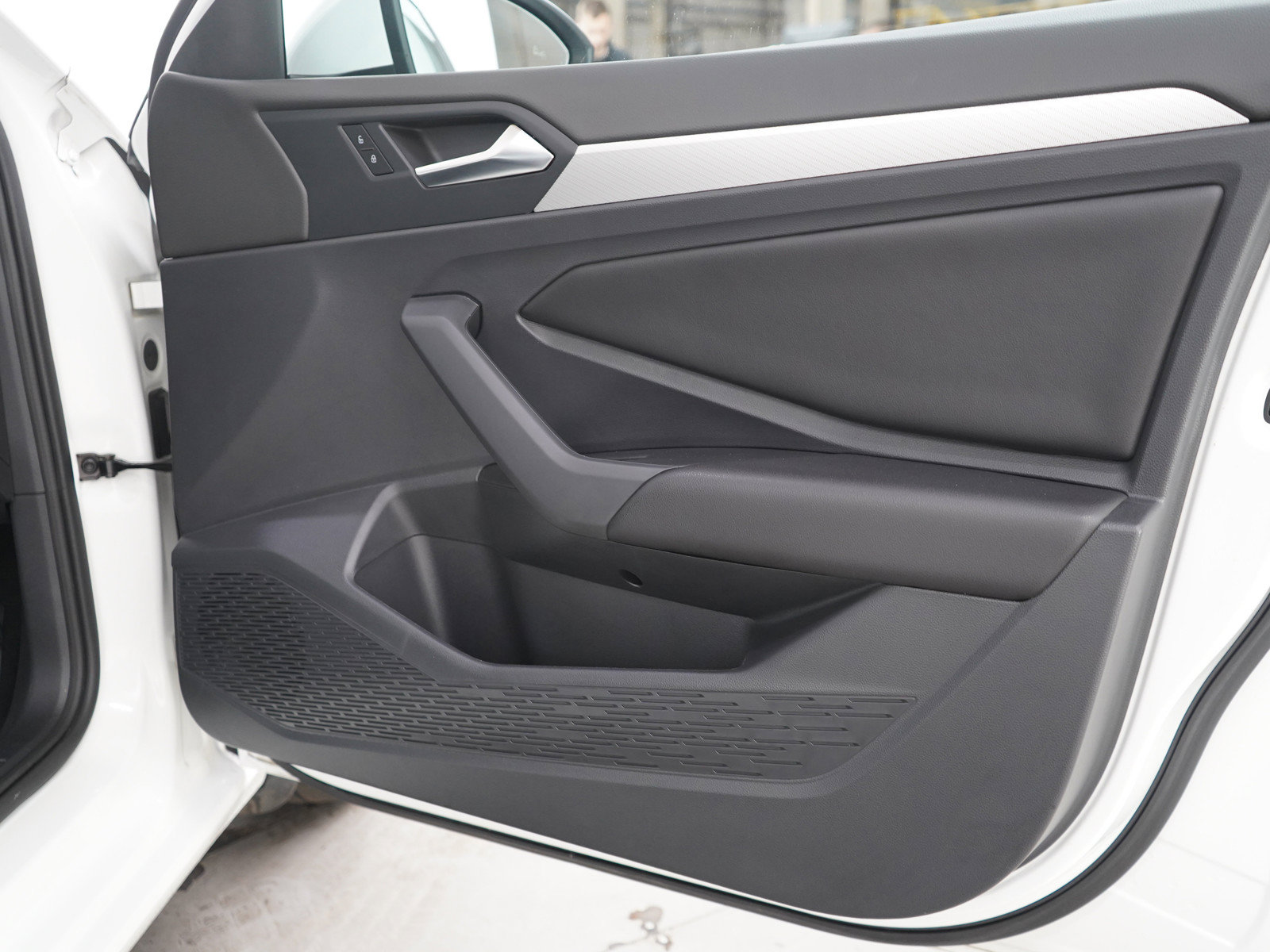 Used 2019 Volkswagen Jetta S w/ Driver Assistance Package FWD image 9