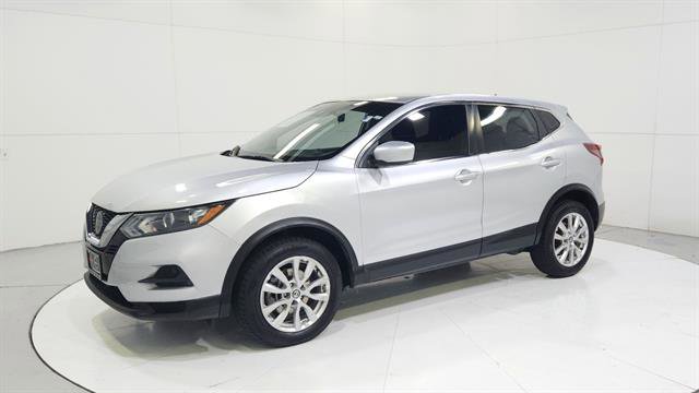 Used 2021 Nissan Rogue Sport S FWD image 3