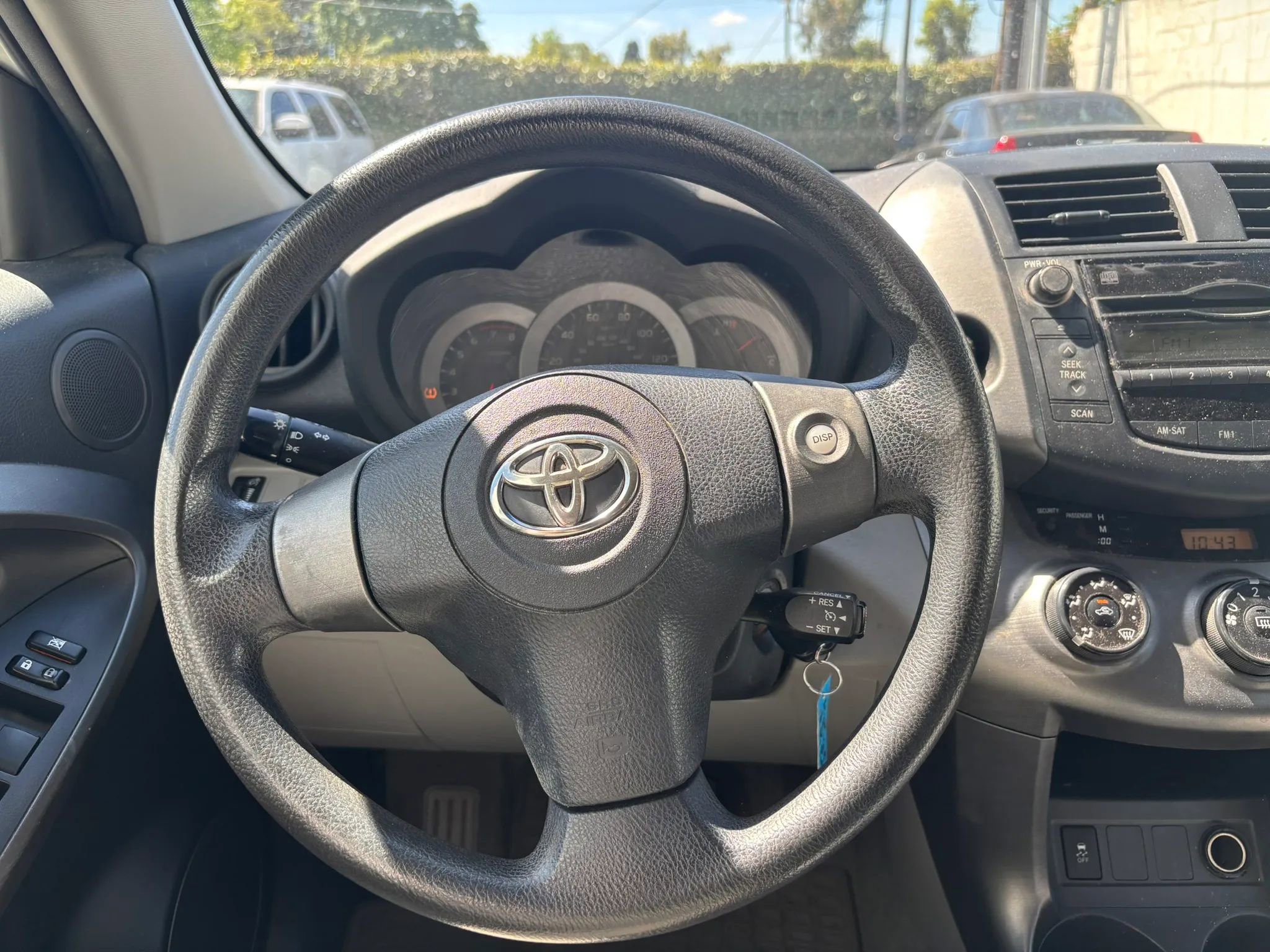 Used 2011 Toyota RAV4 4WD w/ Base L4 Extra Value Pkg image 35