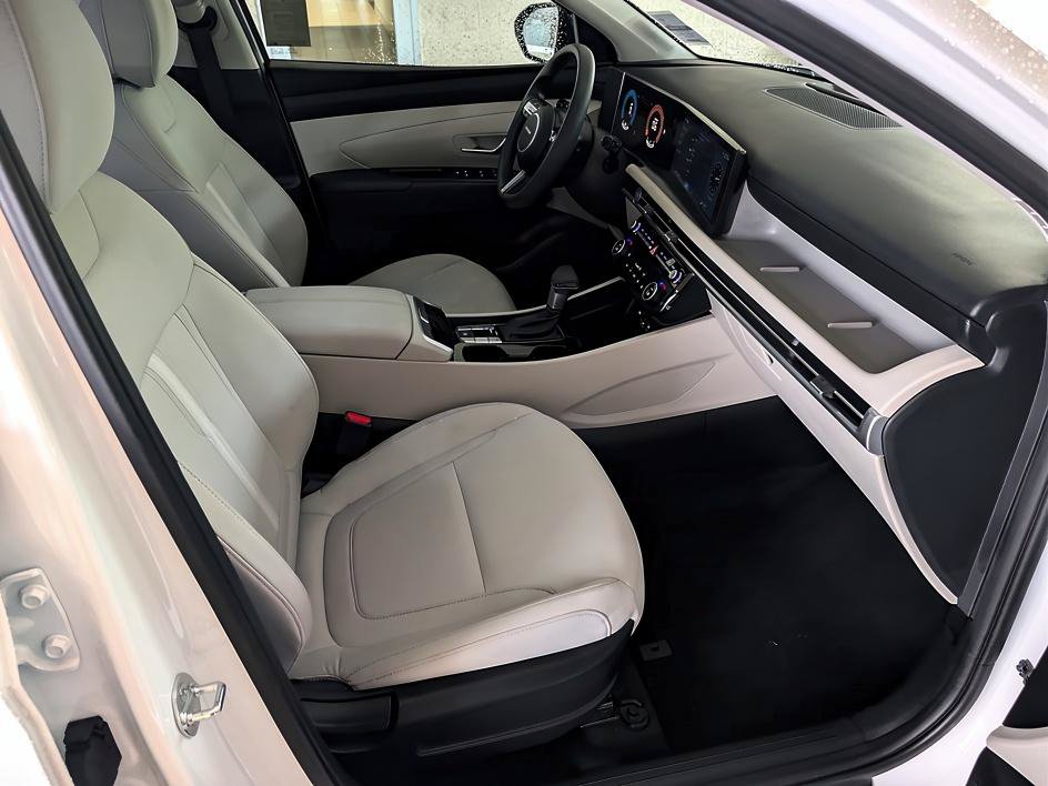 Used 2025 Hyundai Tucson SEL FWD image 24